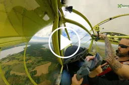 Neįprastas laisvalaikis: į maudynes Dusioje skrenda lėktuvu