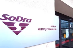 Ieškodami didesnio atlyginimo žmonės išvyksta iš regionų, čia norintys likti susiduria su iššūkiu, kur dirbti