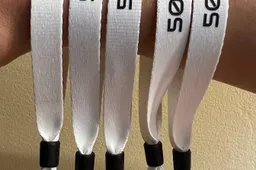 Satininės juostelės ant riešo – visų renginių organizatoriams