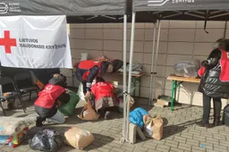 Prašoma skubi visuomenės pagalba renkant daiktus ir rūbus ukrainiečiams
