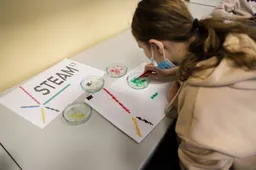 STEAM kviečia mokyklas netikėtam „Juodosios dėžės“ iššūkiui