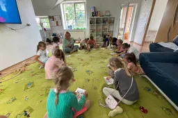 Vasara su anglų kalba? Kodėl gi ne?