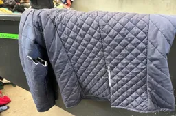 Konteineriuose – geri, bet tyčia sukarpyti drabužiai. Kodėl?