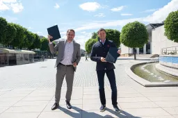 Pasirašė sutartį dėl tolesnių „Glass LT“ investicijų Alytaus mieste