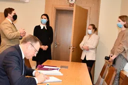 A. Vrubliauskas pasirašė Trijų jūrų regiono sutarties dokumentus