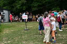 „Tarzanijoje“ nusidriekė besiskiepijančių eilė