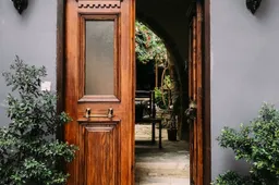 Mitai apie metalines duris