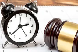 Mažinti santuokinį merginos amžių teismas nesutiko