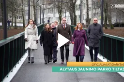 Oficialiai atidarytas Jaunimo parko tiltas