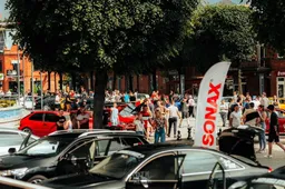 Red Hill Street Drift: Pirmą kartą Alytuje – išskirtinių automobilių paroda šalia drift treniruotės Raudonkalnio gatvės trasoje