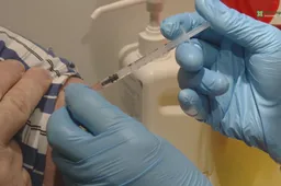 Skiepijimo lyderiai Lietuvoje: Alytuje ir Kaune vakcinuota beveik trečdalis, Neringoje – pusė gyventojų