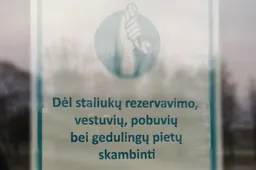 Besituokiančiųjų pernai sumažėjo penktadaliu