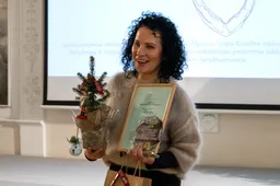 Geriausio regiono bibliotekininko konkurse – apdovanojimas Vidai Grišmanauskienei