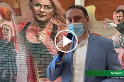 Į atgimusią Vidzgirio progimnazijos sporto salę grįžo legendiniai mokyklos auklėtiniai