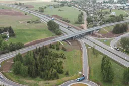 Važiuoti nuo Aukštadvario pro Vievį tapo patogiau