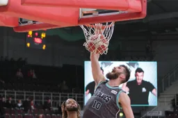 „Wolves“  įveikė lygos autsaiderius