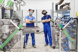 Karjera nuo nulio baldų gamybos sektoriuje: pasirūpina ir mokymais, ir transportu į darbą