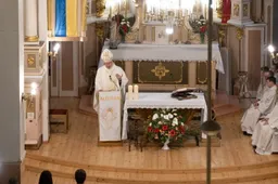 Meras pasveikino vyskupą su jubiliejumi