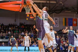 „Wolves“ paskutinėmis minutėmis nusileido „Lietkabeliui“, kitas varžovas Alytuje – „Žalgiris“