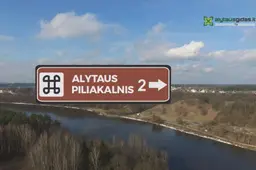 Kas yra populiariausias Dzūkijos sostinės svečių traukos objektas? (VIDEO)