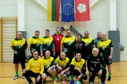 Alytaus rankinio veteranai iškovojo bronzos medalius!