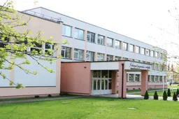 Iki balandžio 30 d.  galima teikti prašymus mokytis bendrojo ugdymo mokykloje