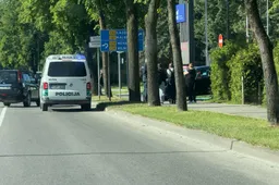 Pavasaris sugrąžina paspirtukus ir dviratininkus į gatves: daugėja eismo įvykių