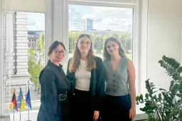 Projekte „Moksleiviai – į Vyriausybę“ – ir dvi alytiškės!