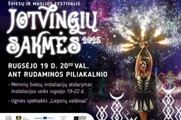 „Jotvingių sakmės“ ant Rudaminos piliakalnio: ugnis nugali tamsą, vienybė įveikia priešą