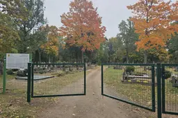 Sutvarkytos ir atnaujintos Alytaus rajono kapinės