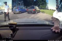 Naujosios gatvės aikštelėje apgadintas BMW – pareigūnai prašo atpažinti asmenį