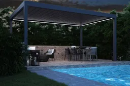 Kaip išplėsti namų erdvę į lauką: markizės, pergola pavėsinės ir baseinai viename kieme