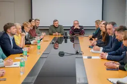 Siekiant išspręsti konfliktą gimnazijoje, profsąjunga ir Alytaus savivaldybė atnaujino derybas