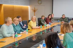 Alytaus gimnazijos mokytojai Seime ir Prezidentūroje aptars chaotišką situaciją