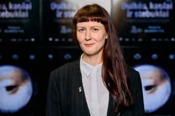„Užburianti kelionė“  kino teatre: filmo „Dulkės, kaulai ir stebuklai“ peržiūra ir susitikimas su  režisiere
