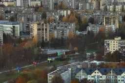 Svarbi informacija dėl daugiabučių namų atnaujinimo (tarp jų ir langų, balkonų įstiklinimo ar kondicionierių įrengimo) darbų nuo 2026 m. balandžio 30 d.