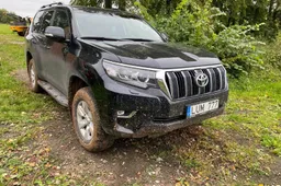 Alytuje pavogtas  „Toyota Land Cruiser“: savininkai prašo pagalbos ir nurodo išskirtinį bruožą