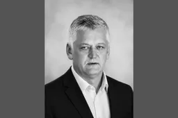 Mirė ilgametis plaukimo treneris Egidijus Kašėta