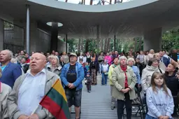 Valstybės dieną Alytuje – kultūros ir muzikos vakaras Sodo estradoje: nuo spektaklio iki vieningo himno giedojimo