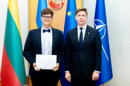 Alytiškiui Ernestui Krisiulevičiui didžiulį įspūdį paliko apsilankymas griežtai saugomoje erdvėje, kurioje spausdinami bei pakuojami valstybinių brandos egzaminų darbai