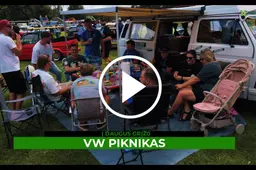 Dauguose – spalvingas „VW“ automobilių suvažiavimas