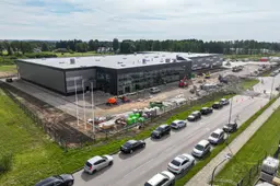 Alytaus verslo forumas sugrįžta. 6 mln. eurų investicija Alytuje: dar nepradėjusi veikti gamykla vienai dienai atvers duris ypatinga proga