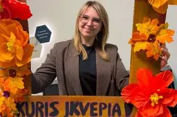 Alytiškę Deivilę pirmokai moko kantrybės ir lankstumo