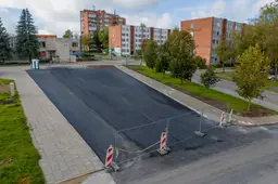 Už „Maximos“ Lauko gatvėje – nauja aikštelė be duobių