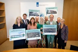 groepsfoto bol ondertekening ruimtelijk arrangement
