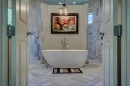 shadowfirearts-bathroom-1597027