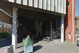 podium gigant street view