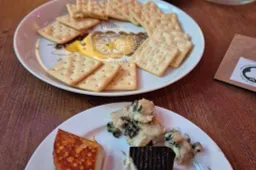 kaas PartijvdDierenArnhemRenkum.Fervena