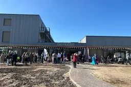 Opening van De Hobbit.Malburgen.Gemeente Arnhem