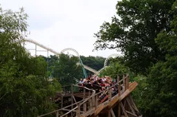 Pretpark. Free Green Image on Unsplash